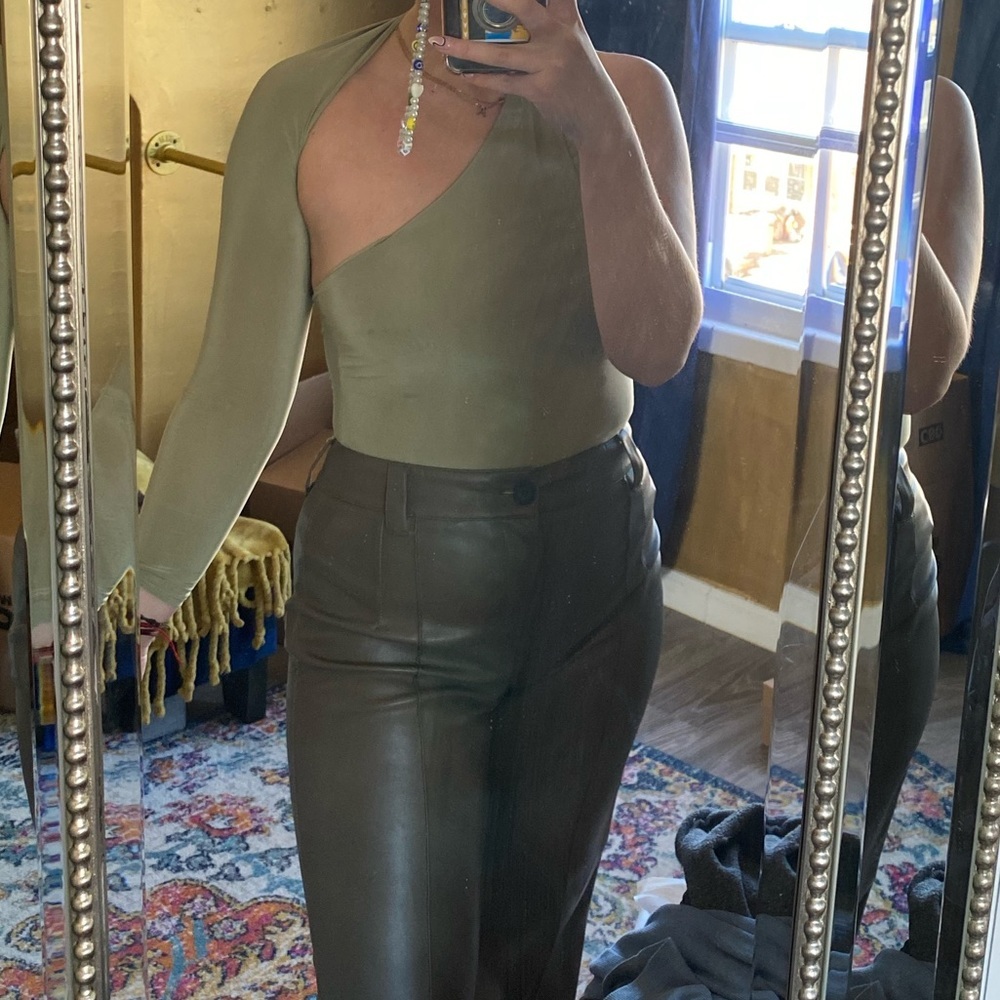 Pretty little thing sage green bodysuit